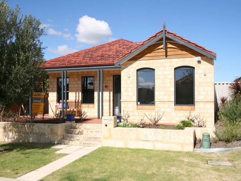 10 Barossa Approach, Rockingham, WA 6168