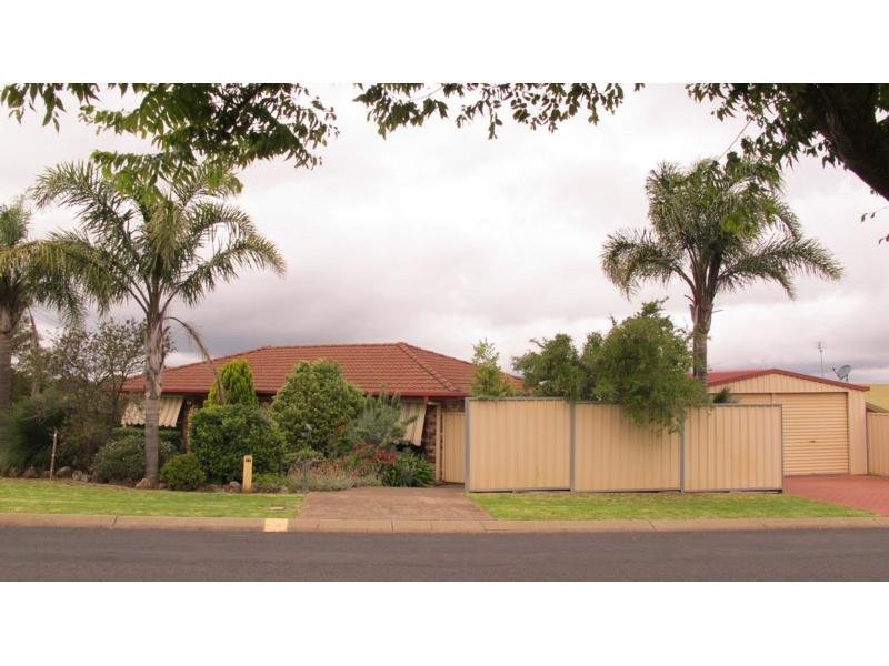 Property 106989259, Toowoomba, Qld 4350 Property Details