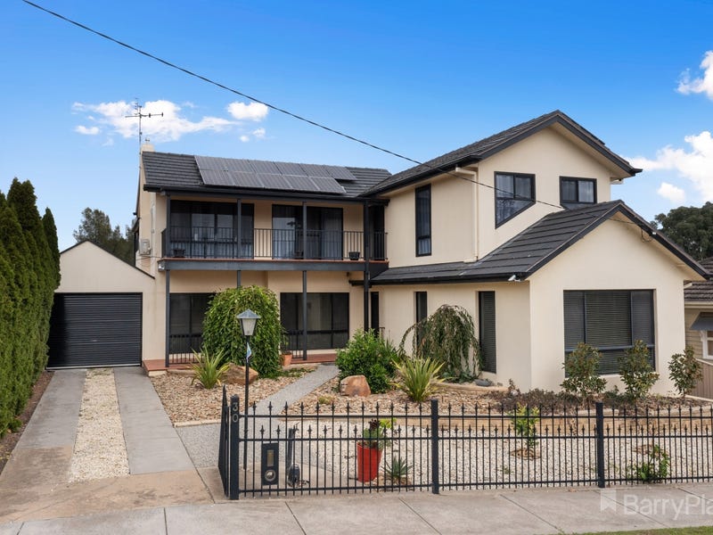 30 Bay Street, Golden Square, VIC 3555
