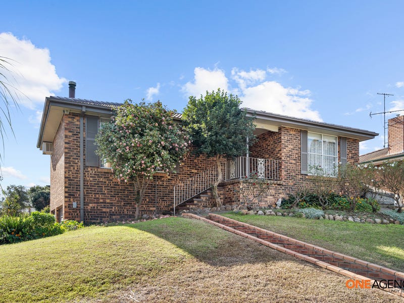 110 Blaxland Avenue, Singleton Heights, NSW 2330