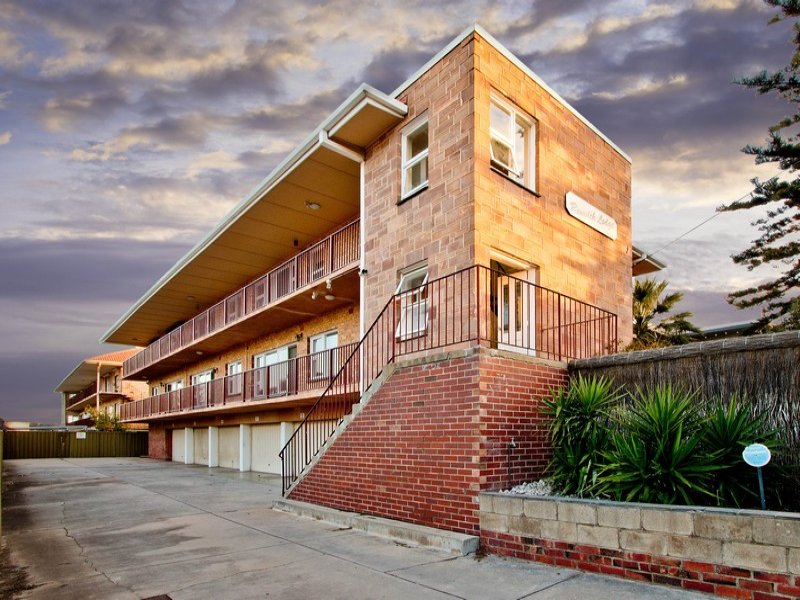 4/19 Renwick Street, West Beach, SA 5024