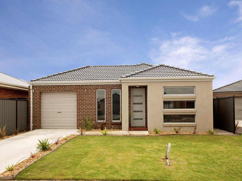 8 Bella Julia Place, Lara, Vic 3212 Property Details