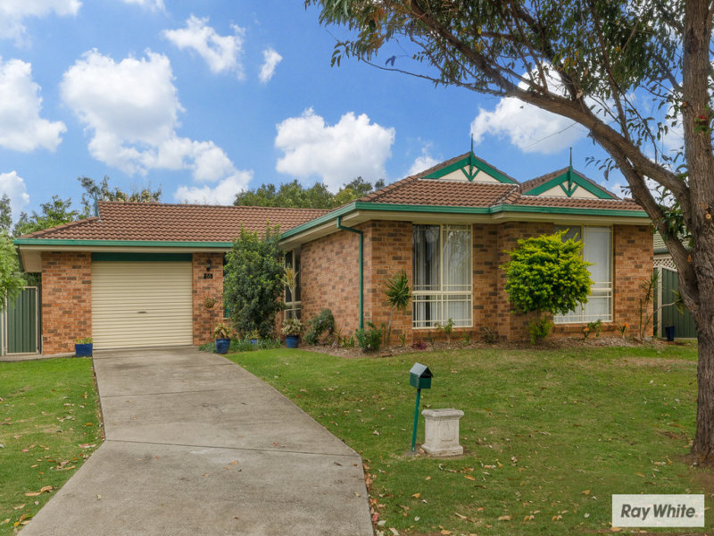 65 Huxley Drive, Horsley, NSW 2530 Property Details