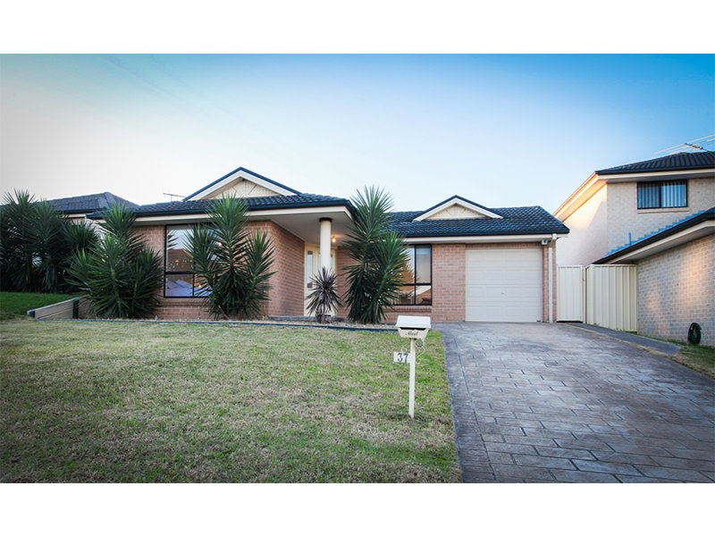 37 Burragate Crescent, Prestons, NSW 2170 Property Details