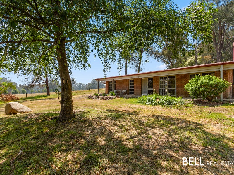 434 Woori Yallock Road, Cockatoo, Vic 3781 Property Details