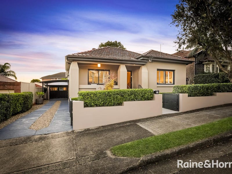 20 Willunga Avenue, Earlwood, NSW 2206