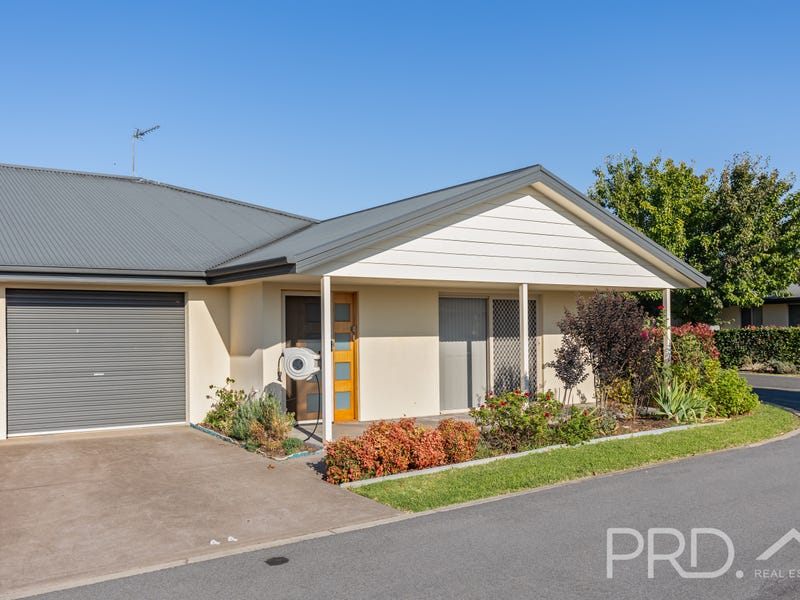 44/84 Currawong Road, Tumut, NSW 2720 House for Sale