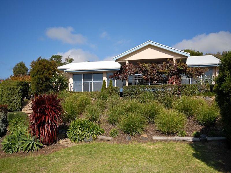 11 Laurie Avenue, Encounter Bay, SA 5211