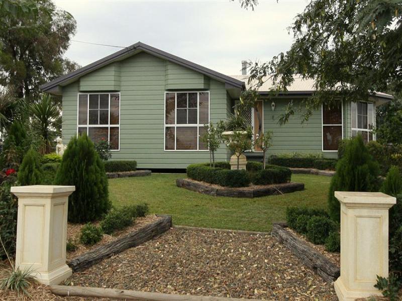 83 Blaxland Road, Dalby, Qld 4405 Property Details