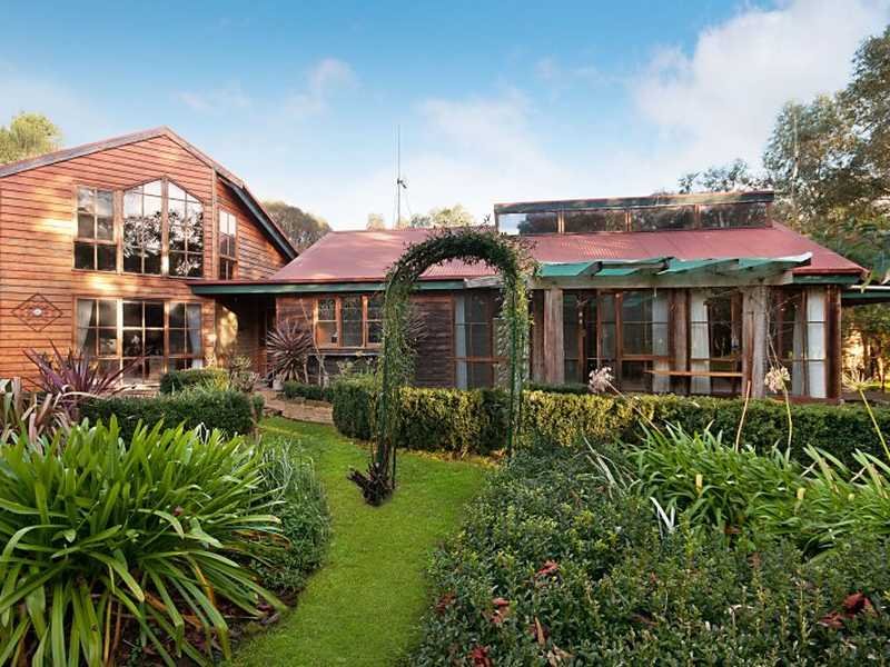 290 Injemira Road, Grassmere, Vic 3281 Property Details