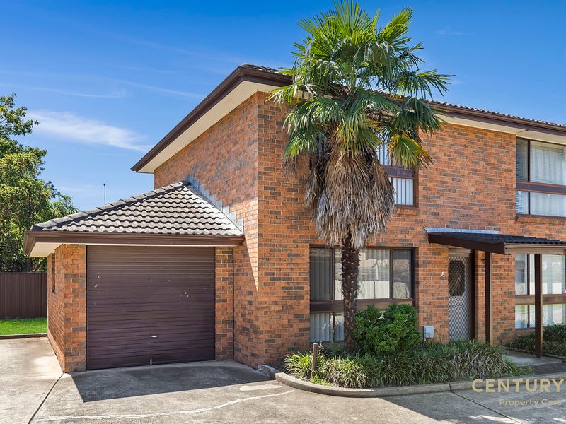 8/29 Myee Rd, Macquarie Fields, NSW 2564 Townhouse for Sale