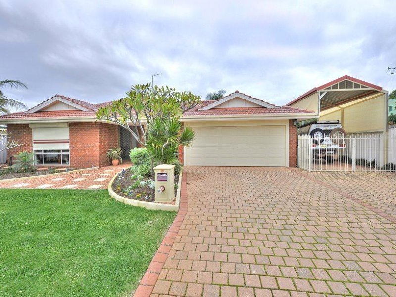 15 Grayswood Retreat, Erskine, WA 6210 Property Details