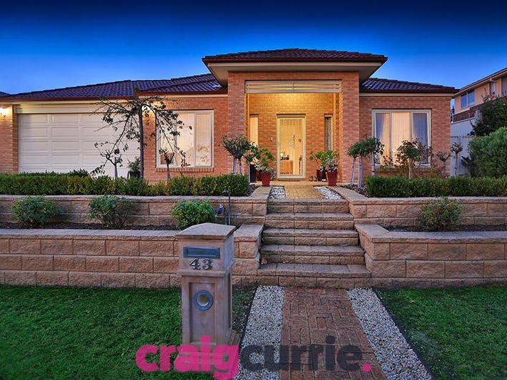 43 BOTANIC Drive, Pakenham, Vic 3810 Property Details