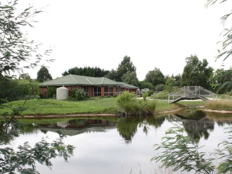 8 Mcdougall Drive, Magpie, VIC 3352