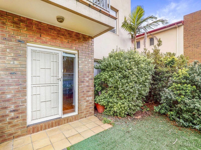 81 Fisher Parade, Ascot Vale, Vic 3032