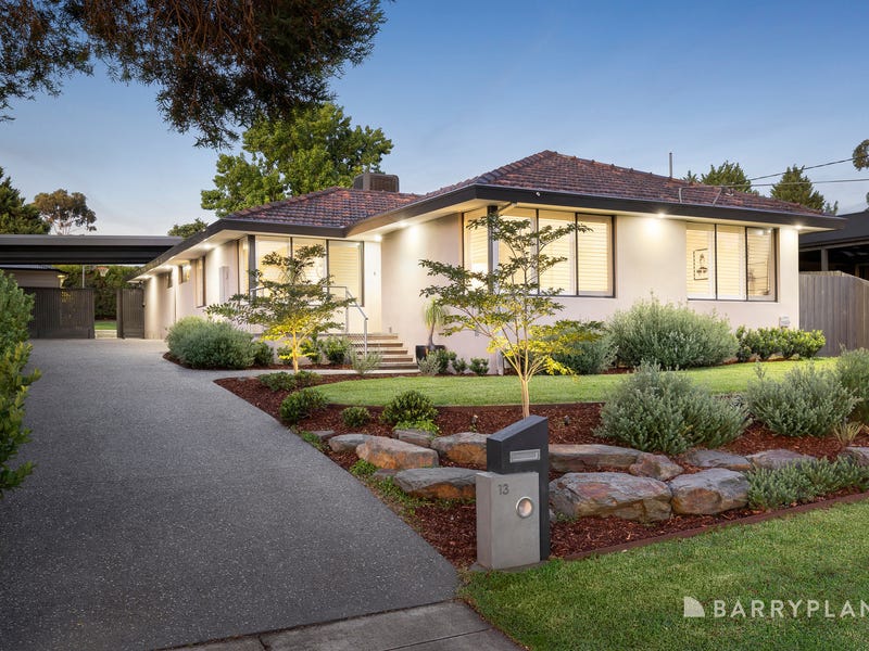 13 Western Way, Mooroolbark, Vic 3138 - Property Details