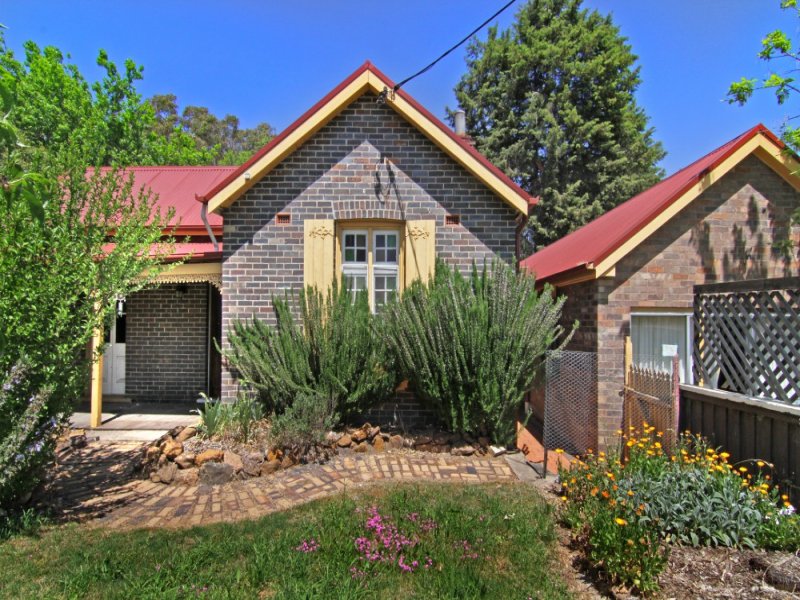 70 Mann Street, Armidale, NSW 2350
