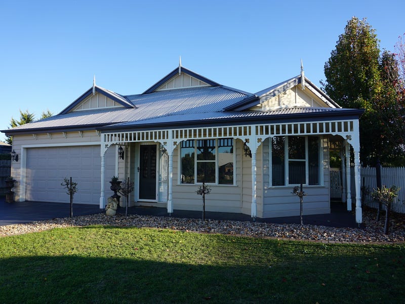 7 Galilee Court, New Gisborne, VIC 3438