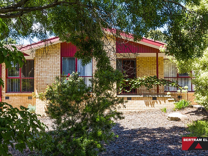 35 Ballarat Street, Fisher, ACT 2611