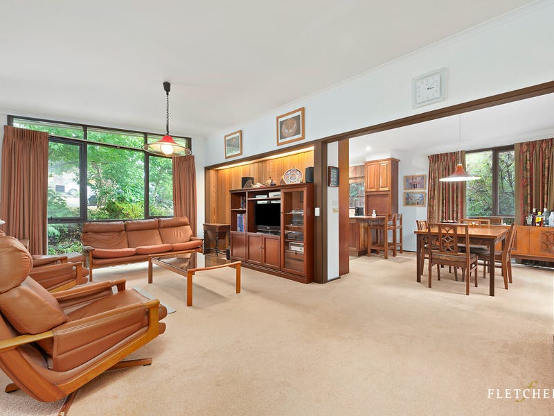 62 Jeffrey Drive, Ringwood, Vic 3134 Property Details