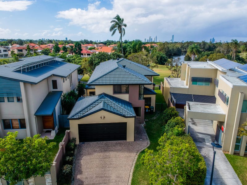 14/145 Palm Meadows Drive, Carrara, QLD 4211