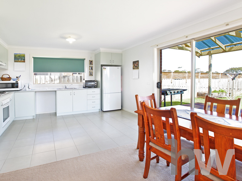 4 Jordyn Cl, Winchelsea, Vic 3241 House for Rent