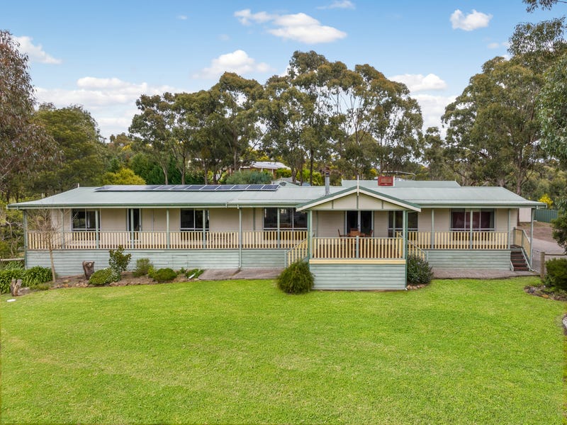 3 Hillview Drive, Broadford, Vic 3658 Property Details