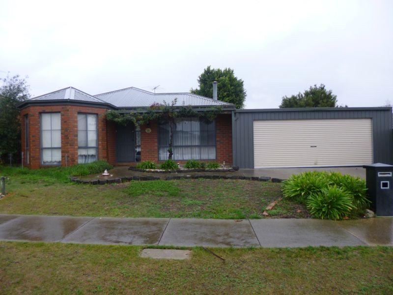 15 Param Street, Grovedale, VIC 3216