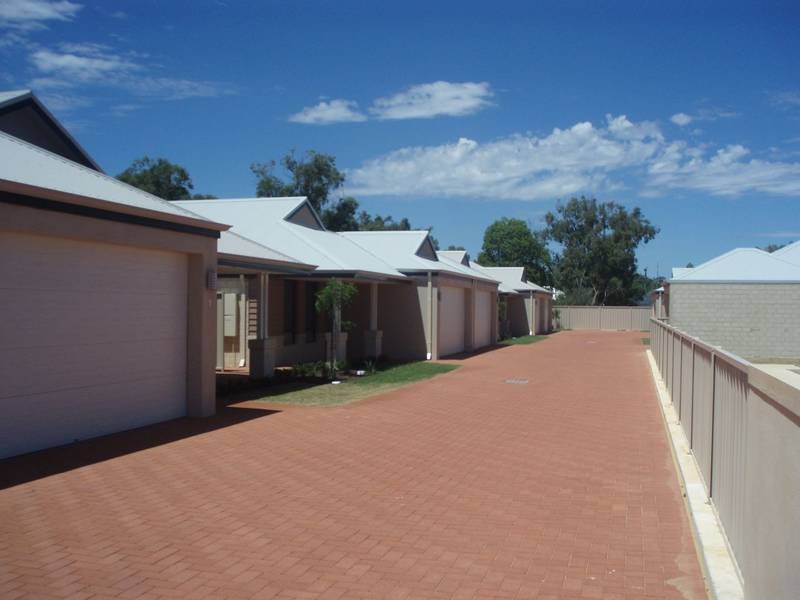 4/28 Forrest Street, Pinjarra, WA 6208 Property Details