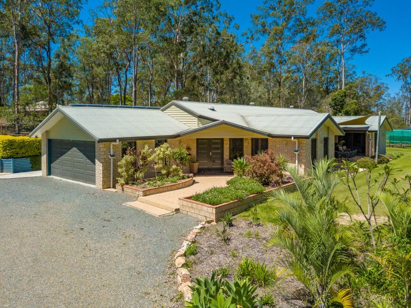 81 Petersen Road, Bells Bridge, QLD 4570