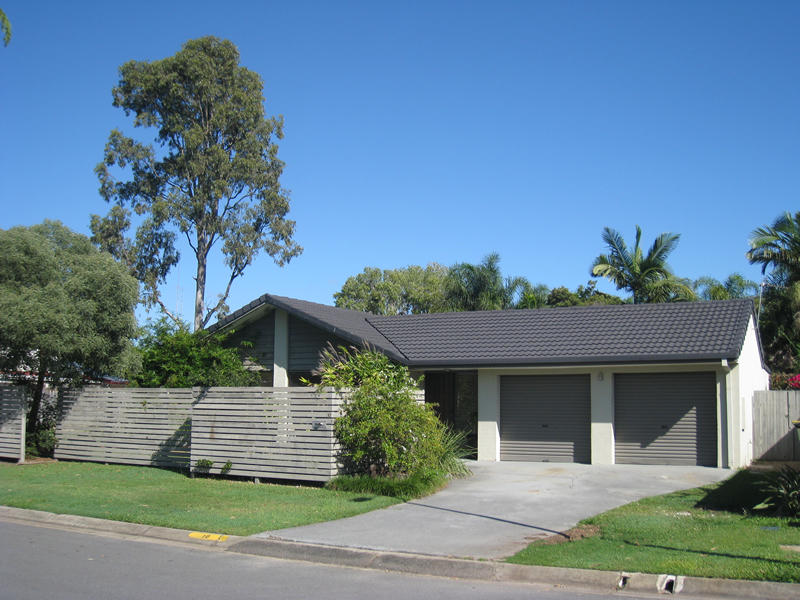 10 Eastwood Drive, Robina, Qld 4226 Property Details