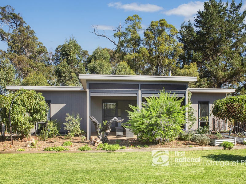 1 Dobbins Place, Witchcliffe, WA 6286 Property Details