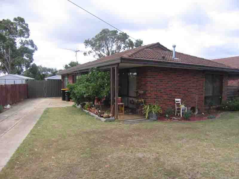 82 Exford Road, Melton, Vic 3337 Property Details