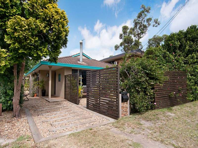102 Watkin Avenue, Woy Woy, NSW 2256