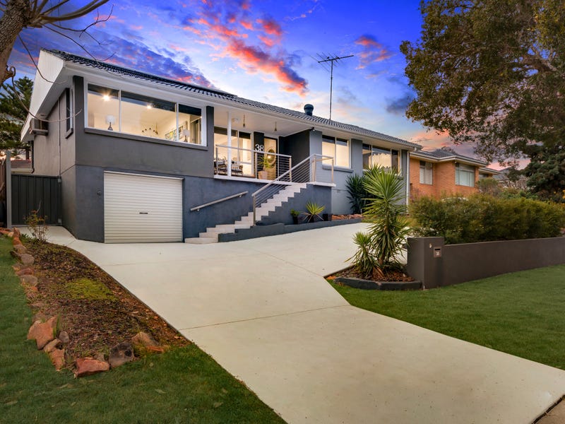 38 Lawn Avenue, Bradbury, NSW 2560 Property Details