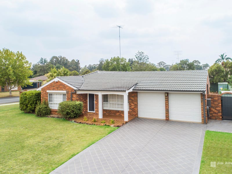 2 Dartmoor Circuit, Emu Heights, NSW 2750