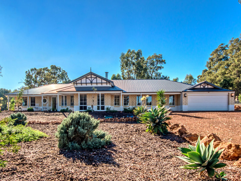 62 Coral Vine Loop, Jarrahdale, WA 6124 Property Details