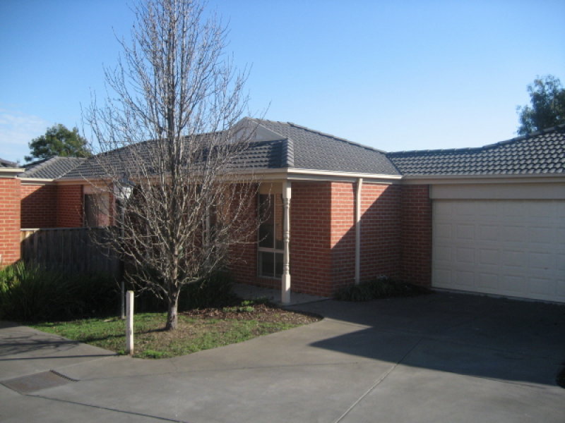 9/133 Bemersyde Drive, Berwick, Vic 3806 Property Details