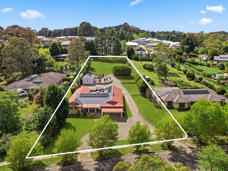 5 Penola Street, Bundanoon, NSW 2578 Property Details