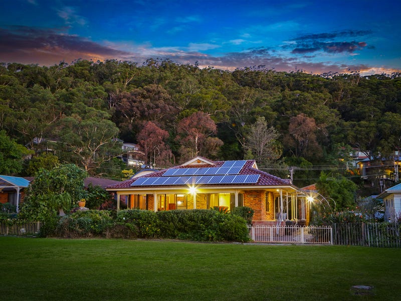 12 Oak Street, Blackwall, NSW 2256 Property Details