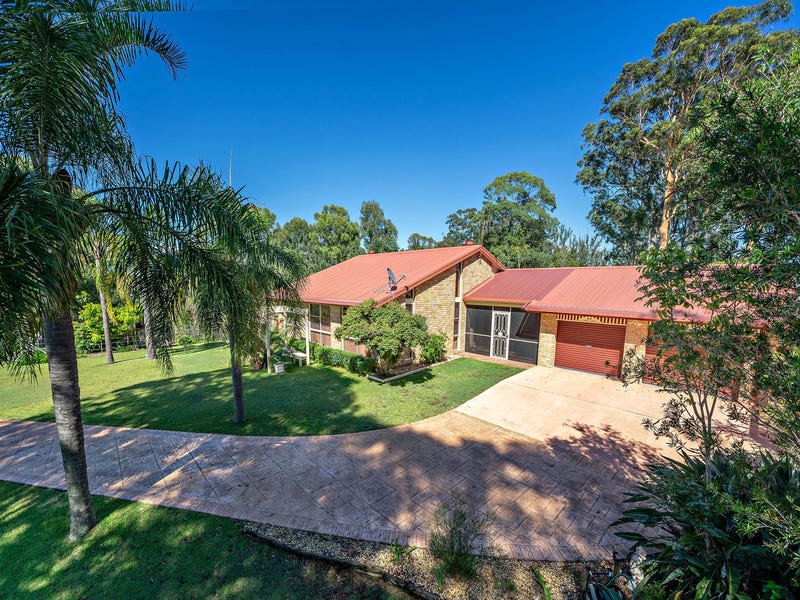 45 Kiwarrak Drive, Rainbow Flat, NSW 2430