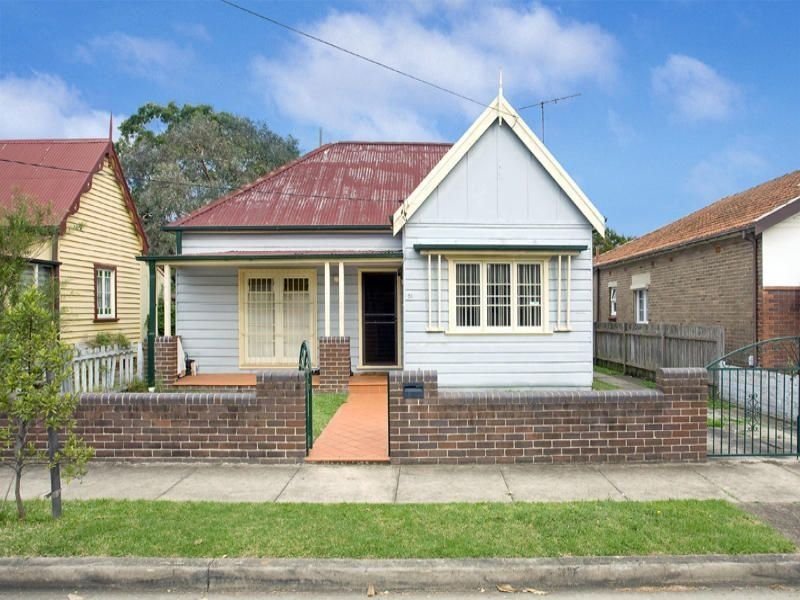 51 Carshalton Street, Croydon Park, NSW 2133