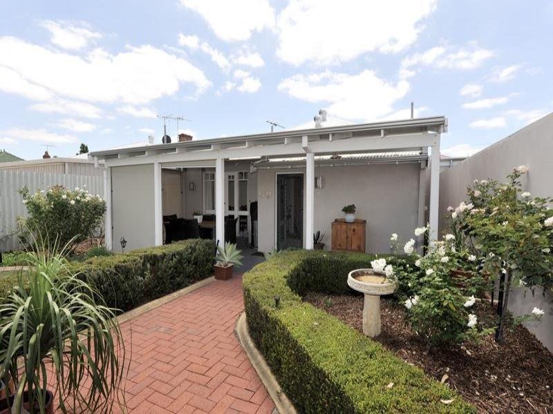 81 East Street, Mount Hawthorn, WA 6016