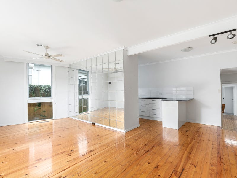 1/1 Gracedale Court, Strathmore, VIC 3041