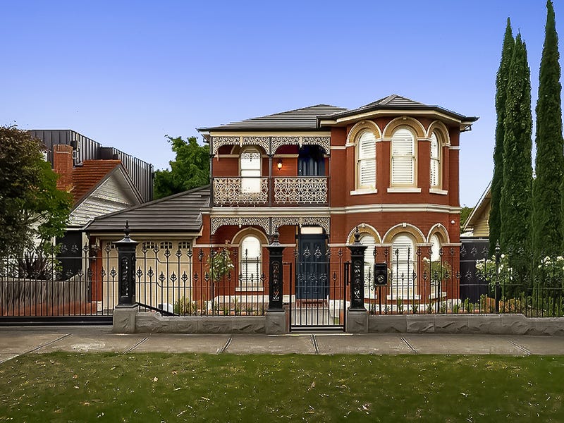 85 Napier Crescent, Essendon, Vic 3040 Property Details