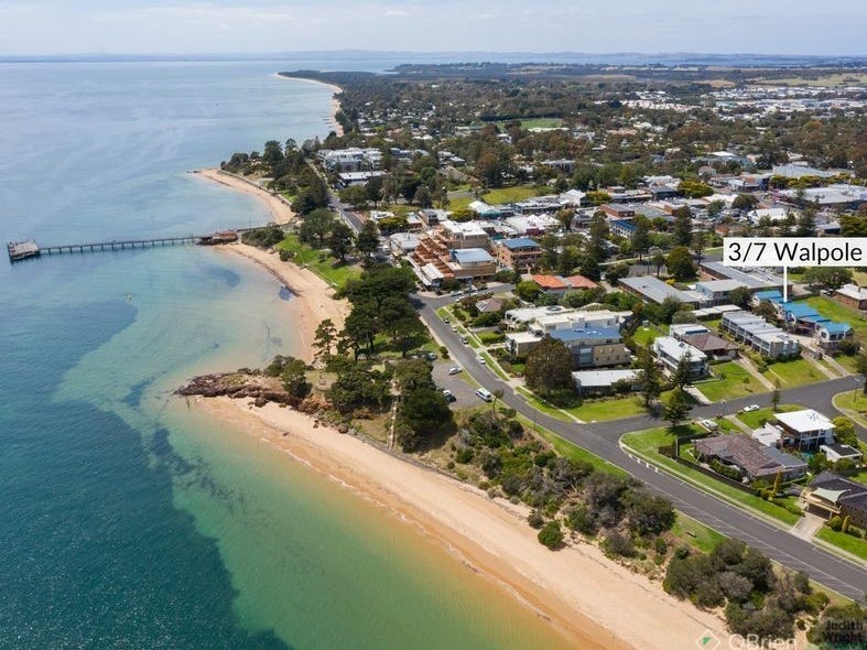 3/7 Walpole Street, Cowes, Vic 3922 Property Details