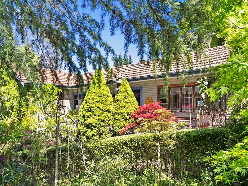 58 Mclaughlin Avenue, Wentworth Falls, NSW 2782
