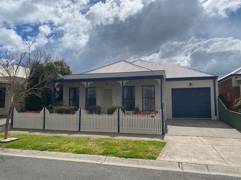 34 Chelsworth Loop, Craigieburn, Vic 3064 Property Details