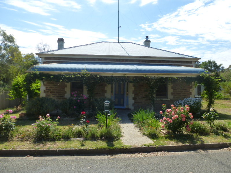 7 Jonathon Street, Clare, SA 5453