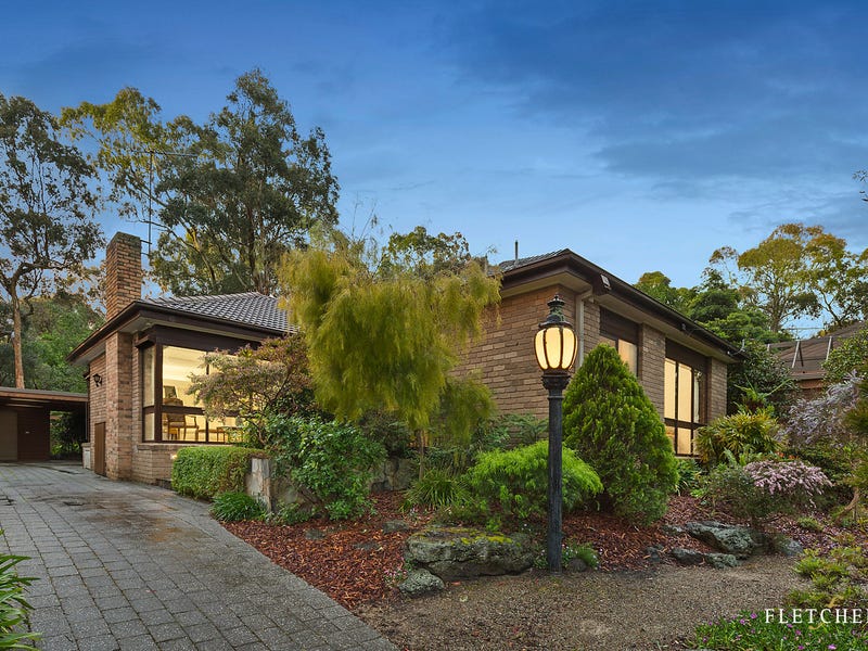 4 Naughton Grove, Blackburn, Vic 3130 Property Details